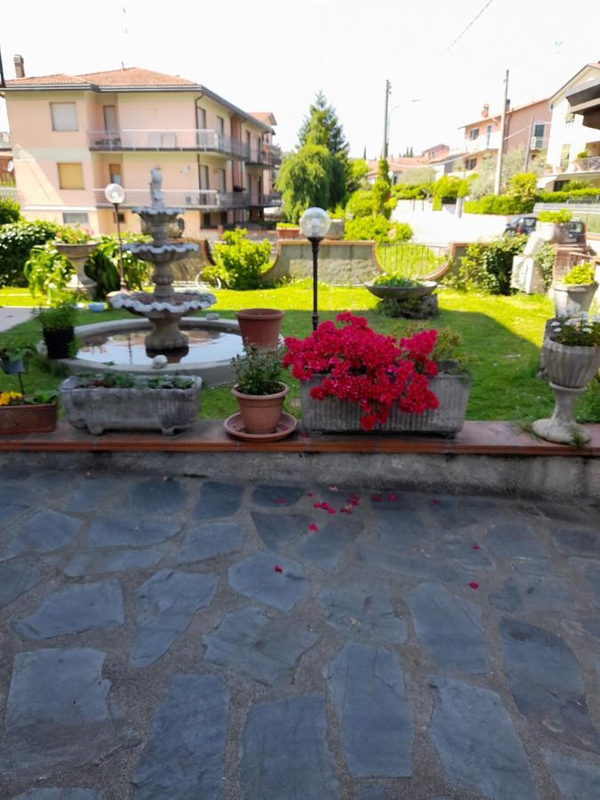 La Casa Del Tiglio Lägenhet Sarzana Exteriör bild