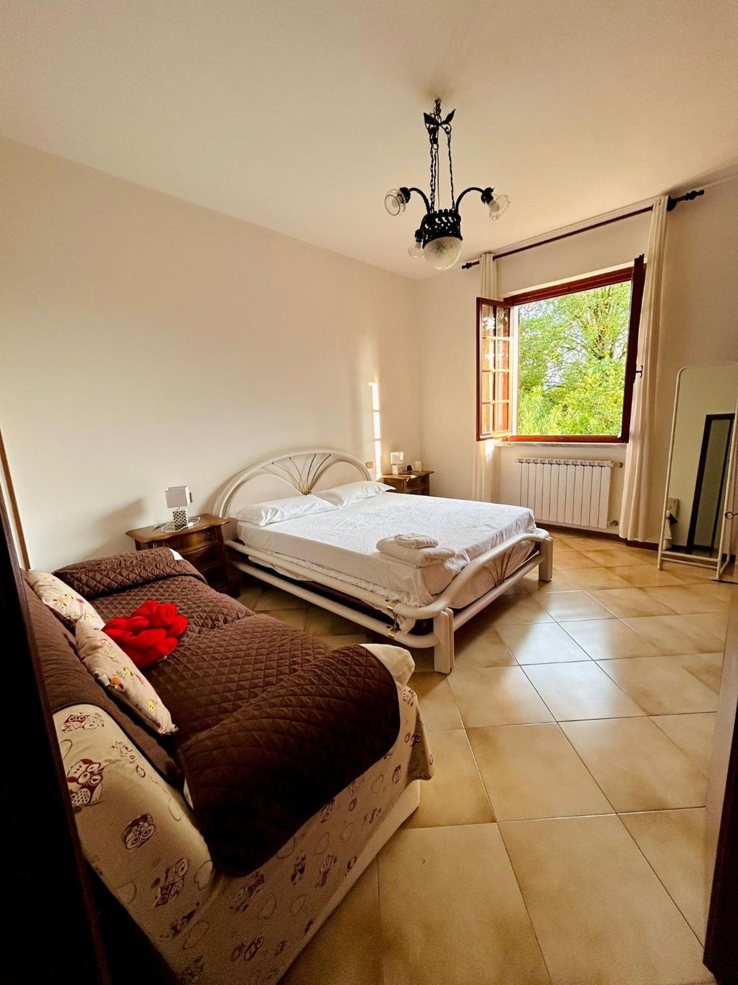 La Casa Del Tiglio Lägenhet Sarzana Exteriör bild